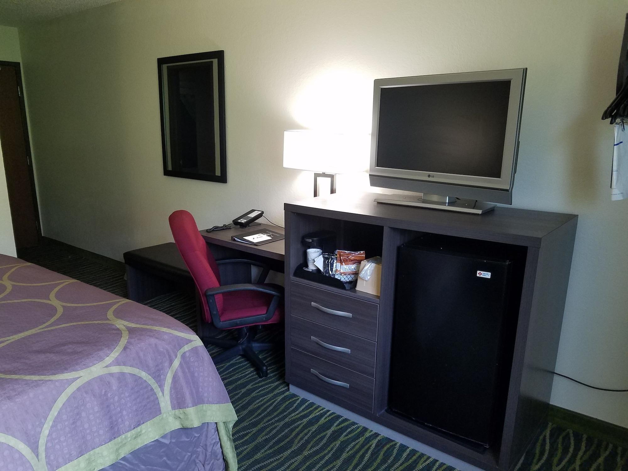 Super 8 By Wyndham Independence Kansas City מראה חיצוני תמונה