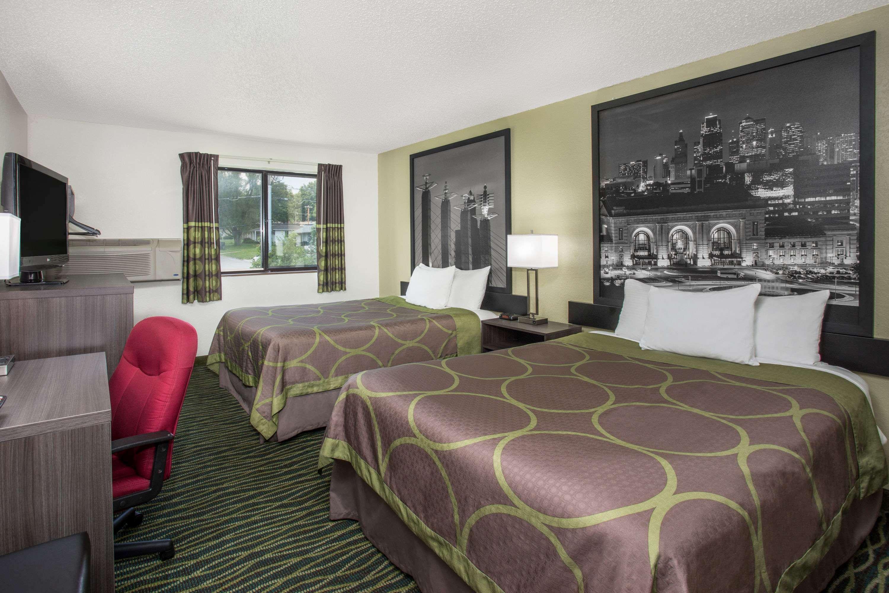 Super 8 By Wyndham Independence Kansas City מראה חיצוני תמונה